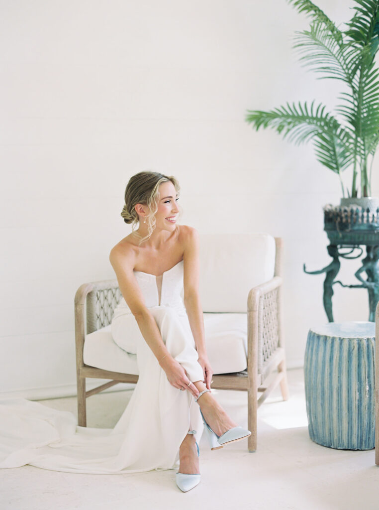 beautiful bride at her garden wedding at carillon 