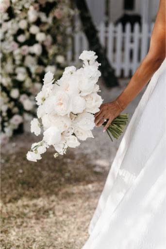 gorgeous white floral details at seaside wedding